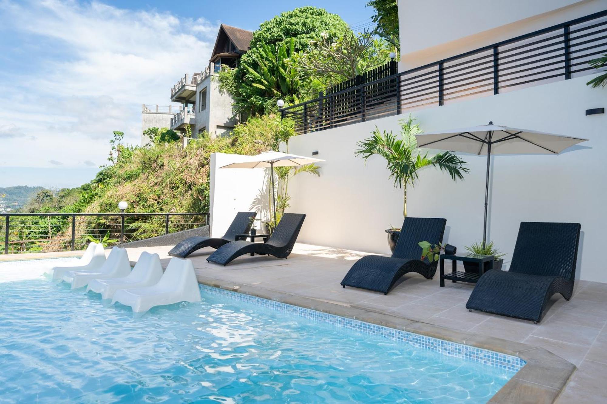 Cliff Phuket 12 Bedroom Villa *