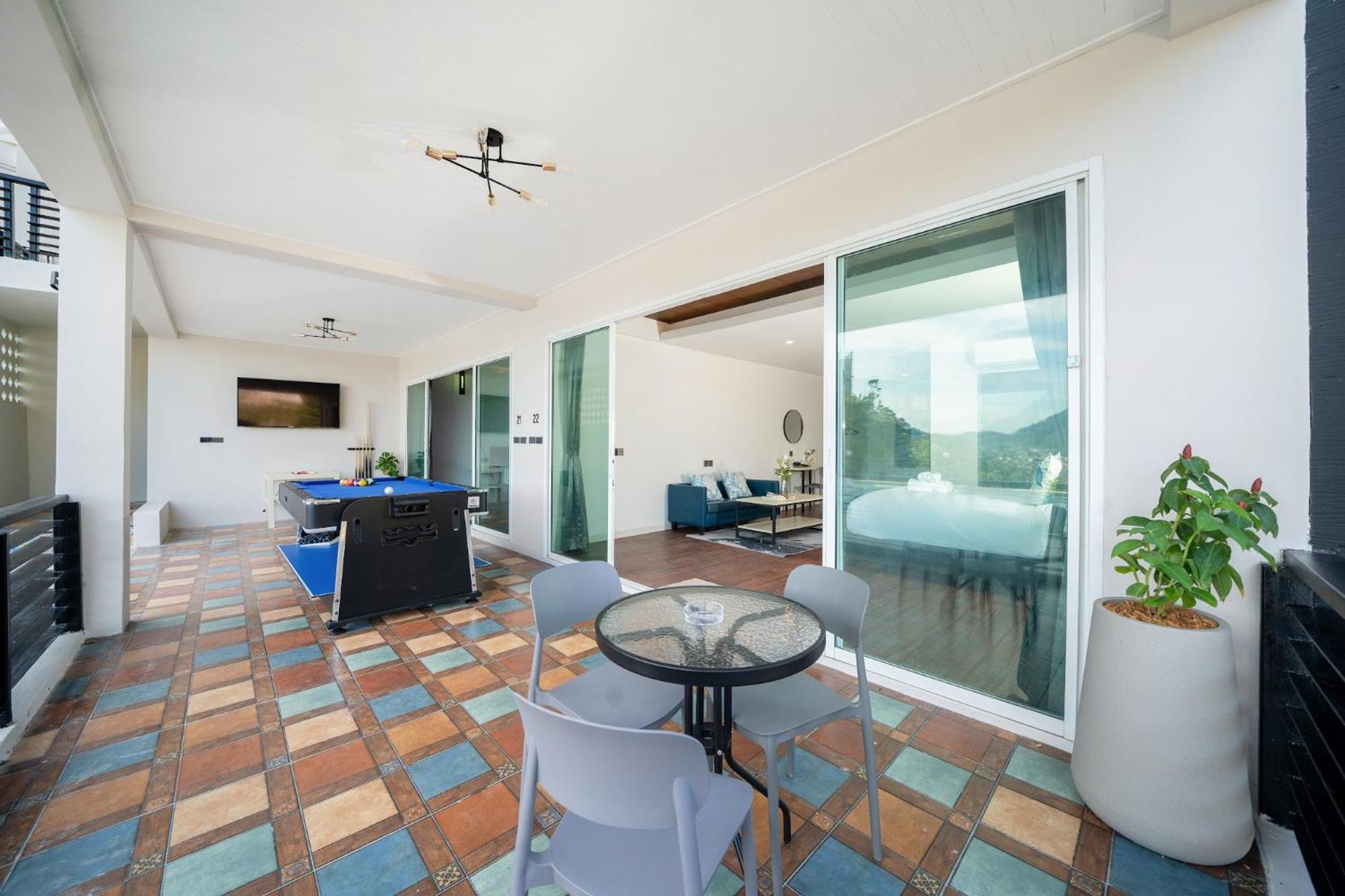 Cliff Phuket 12 Bedroom Villa