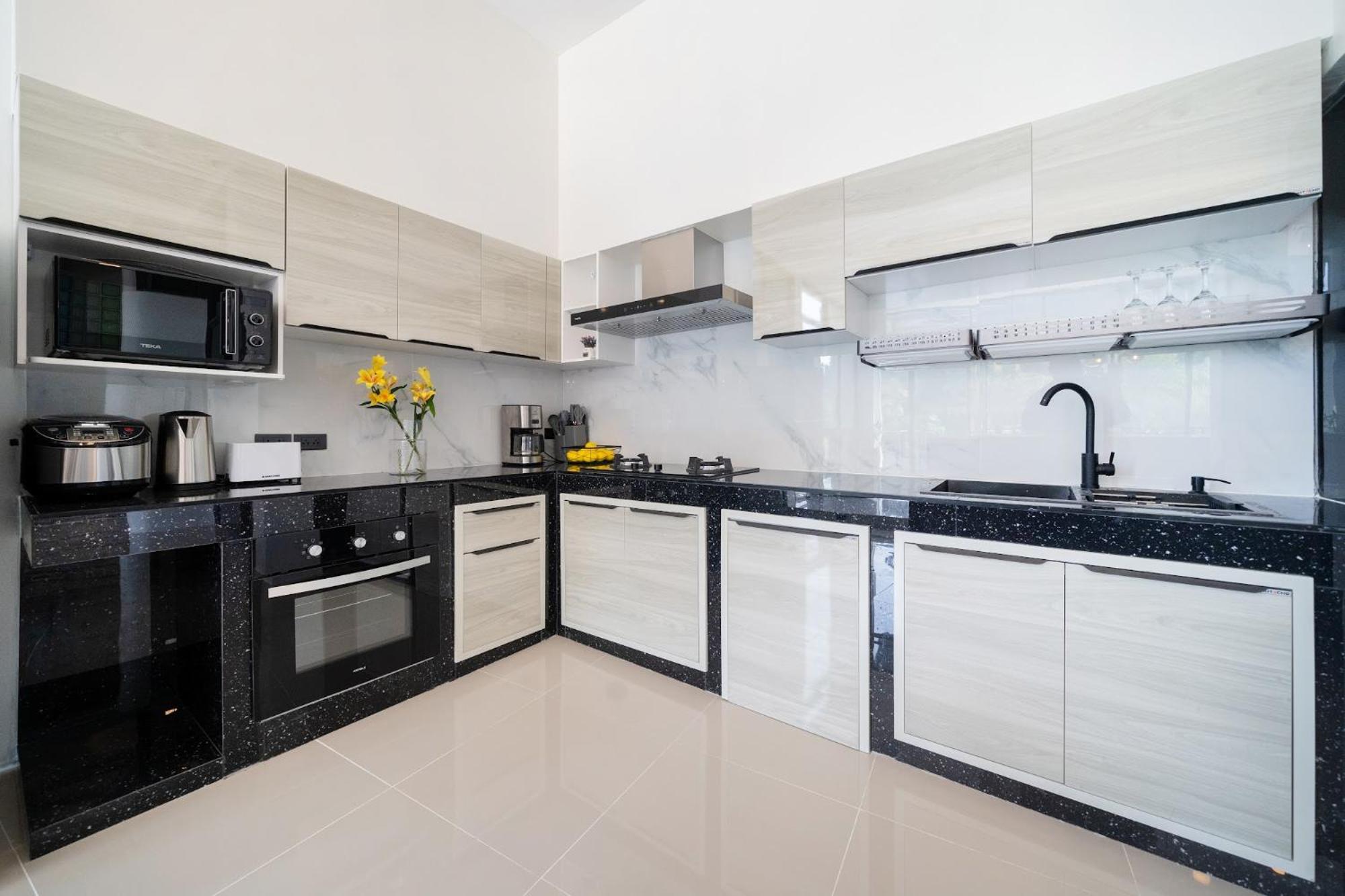 Villa Cliff Phuket 12 Bedroom *