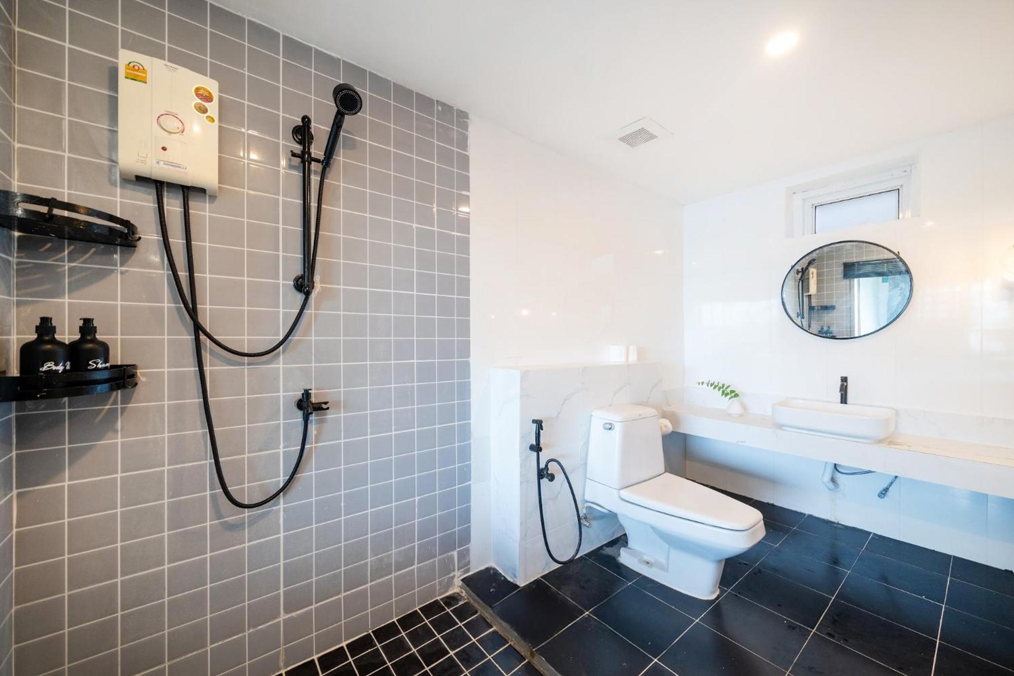 Villa Cliff Phuket 12 Bedroom Patong