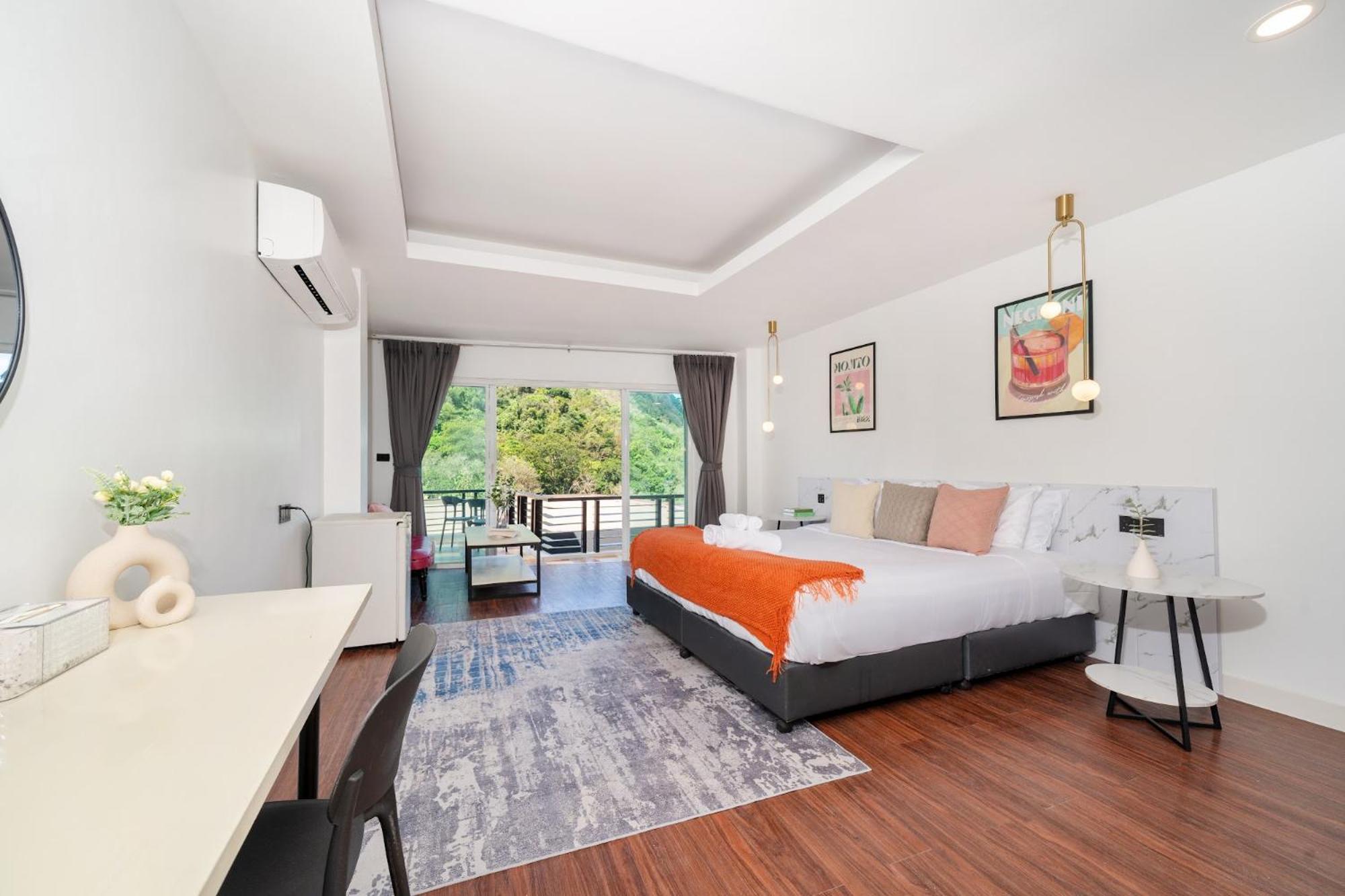 Cliff Phuket 12 Bedroom Villa Patong