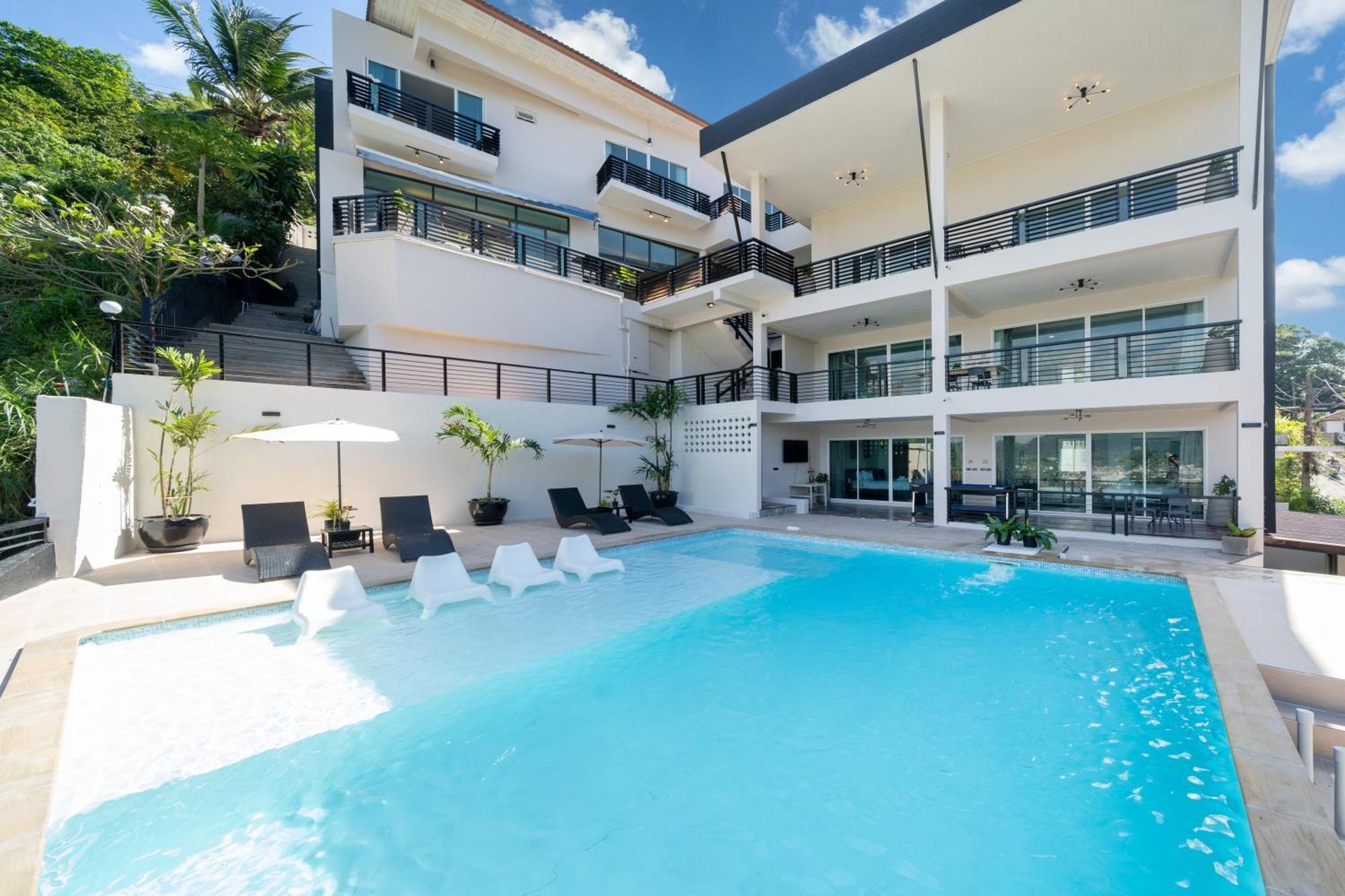 Cliff Phuket 12 Bedroom Villa *
